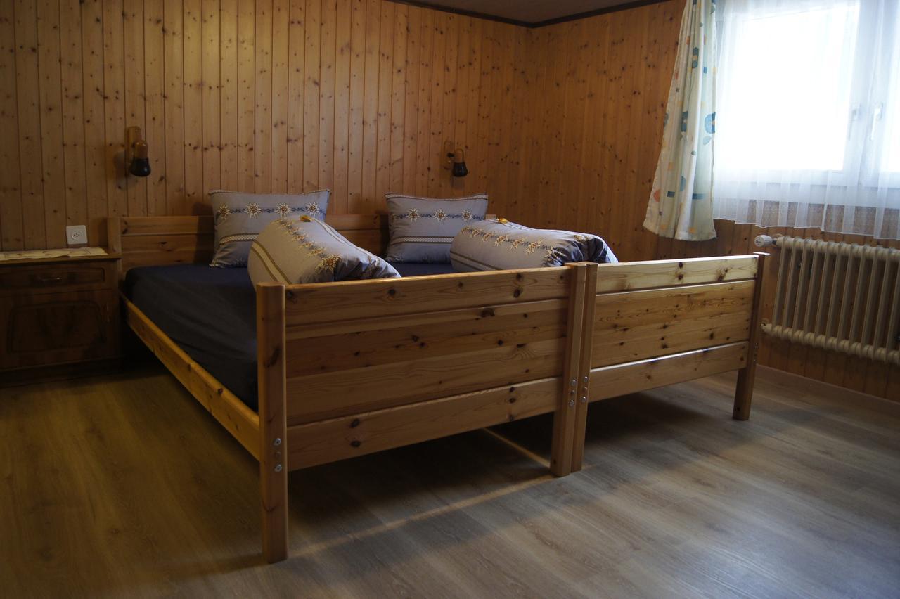 Hotel Alpenblick Muotathal ภายนอก รูปภาพ
